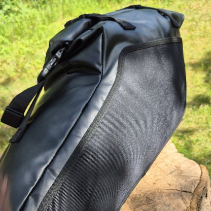 Motor zijtas 18 liter voor aan de LefBag bagagedrager. Verstevigde zijkant en verbeterde gespen